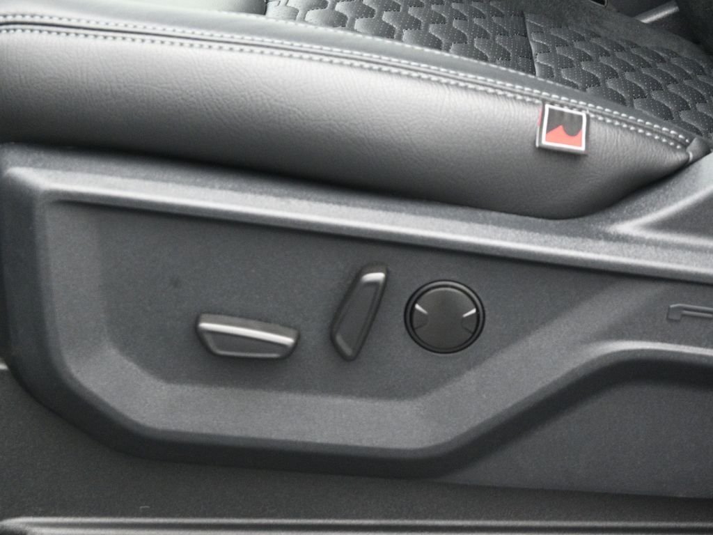 New 2026 Carbonized Gray Metallic Ford Lariat image 9