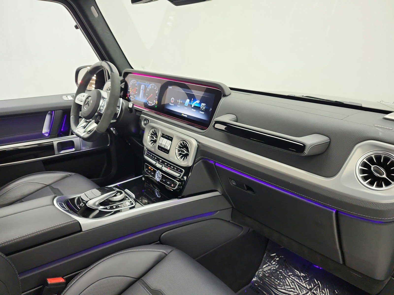 Certified Used 2024 MANUFAKTUR Night Black Magno Mercedes-Benz AMG® G 63 4MATIC SUV image 22