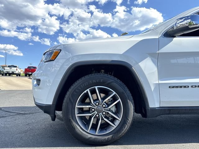 Used 2020 White Jeep Limited image 31