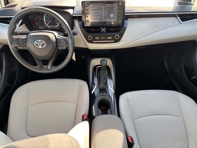 Used 2022 White Toyota LE image 11