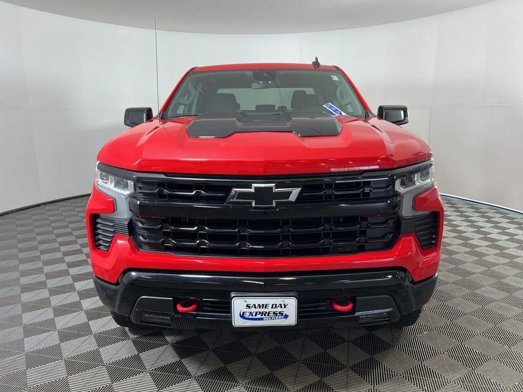 Used 2023 Red Chevrolet LT Trail Boss image 28