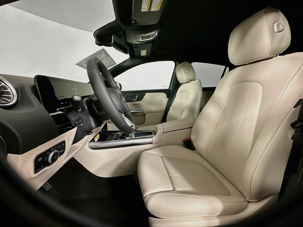 New 2026 Mountain Grey Metallic Mercedes-Benz GLA 250 image 50