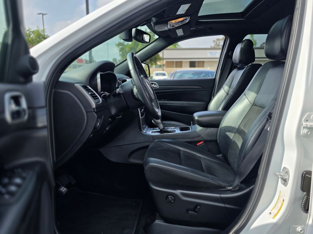 2019 Jeep Grand Cherokee Altitude - Photo 14