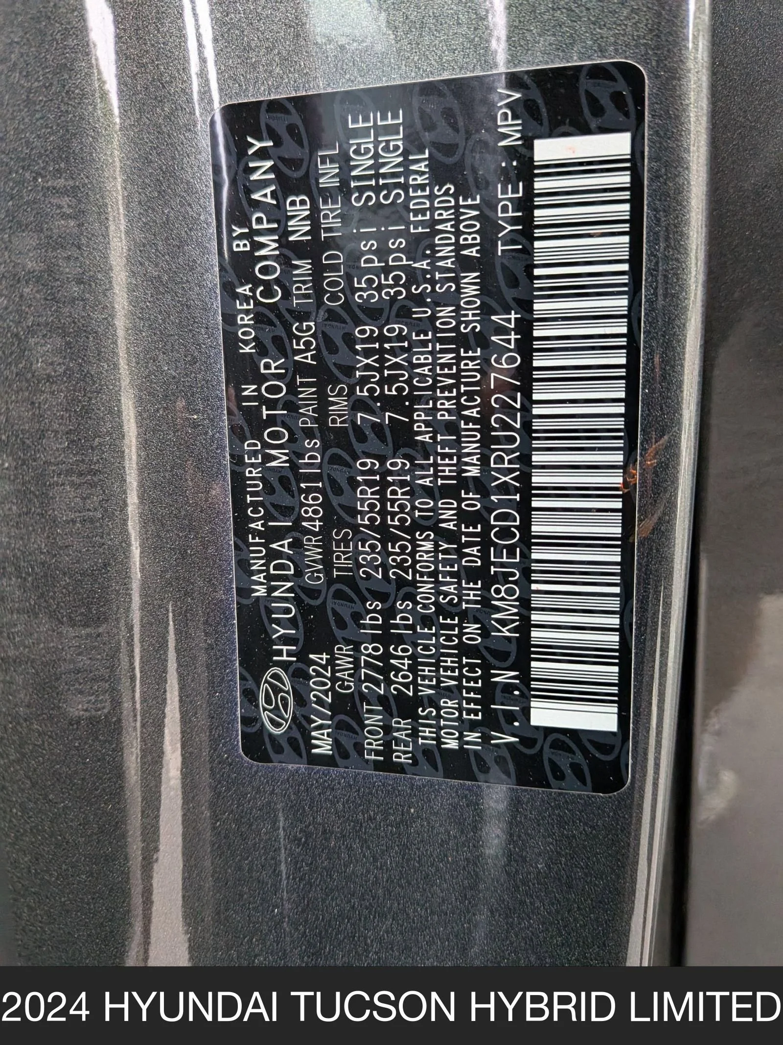 Used 2024 Amazon Gray Hyundai Limited image 27