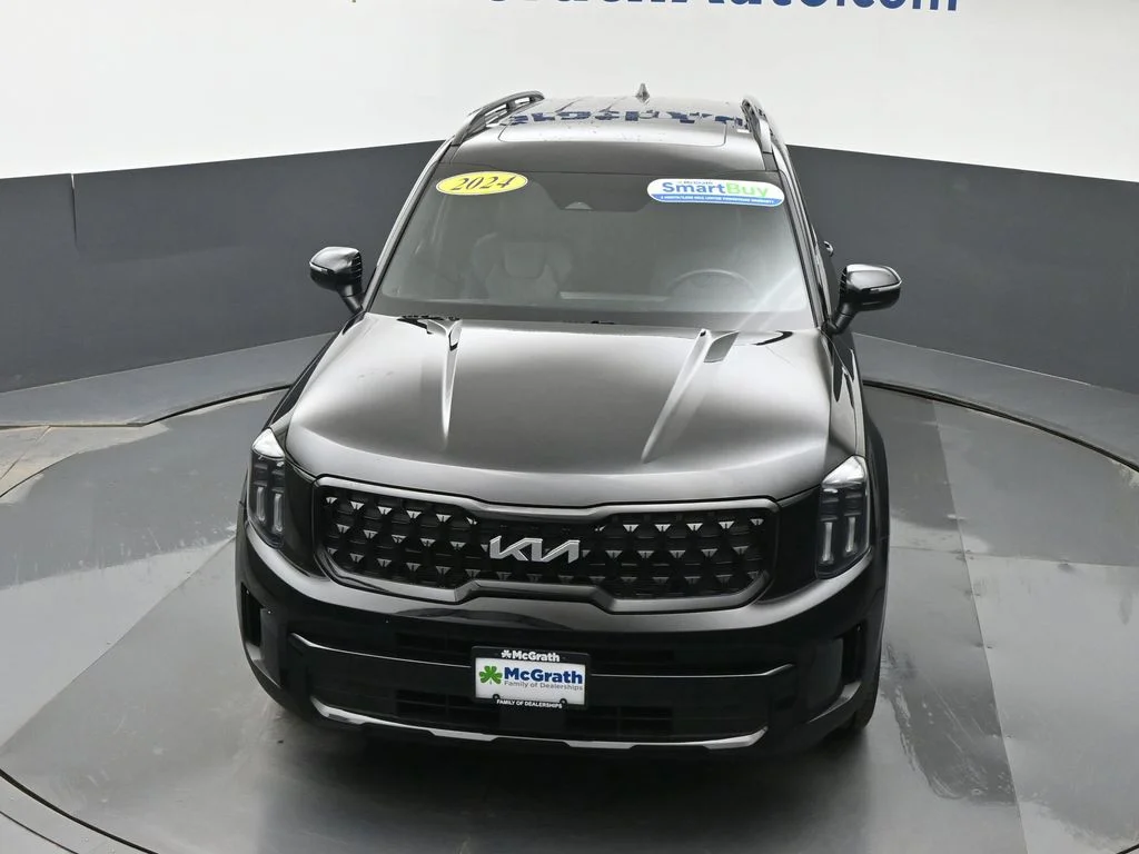 Used 2024 Black Kia EX X-Line image 29