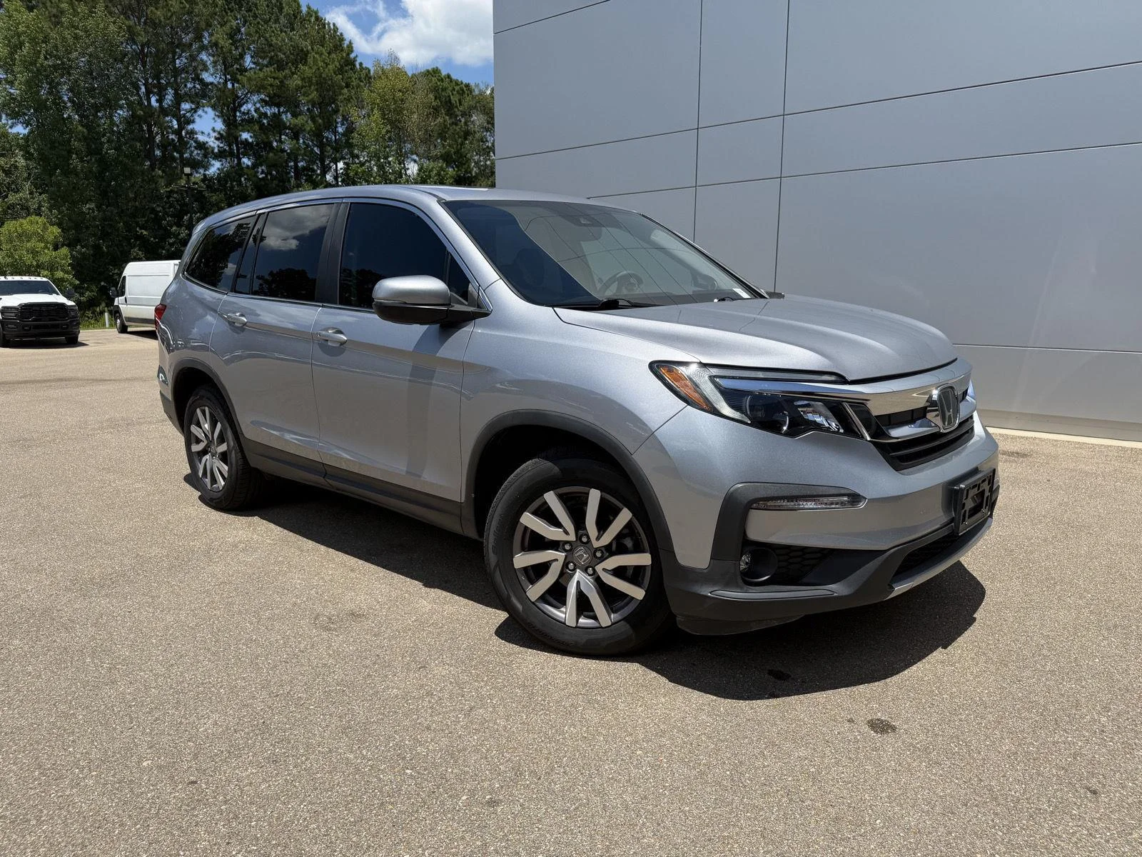 Used 2022 Lunar Silver Metallic Honda EX-L image 3
