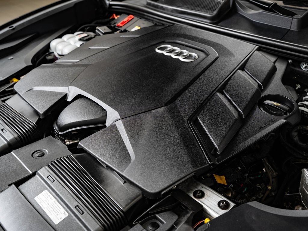 Used 2022 Mythos Black Metallic Audi 55 Premium Plus image 46
