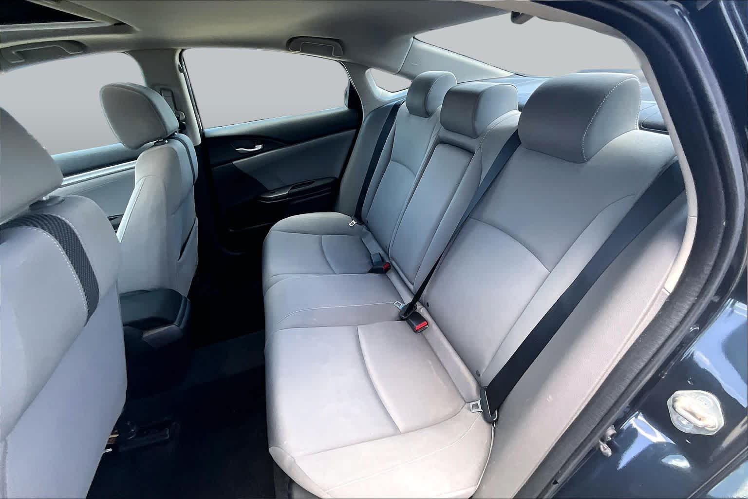 Used 2018 Modern Steel Metallic Honda EX image 18
