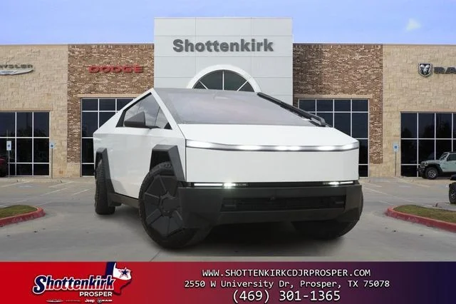 2024 Tesla Cybertruck All-Wheel Drive's photo