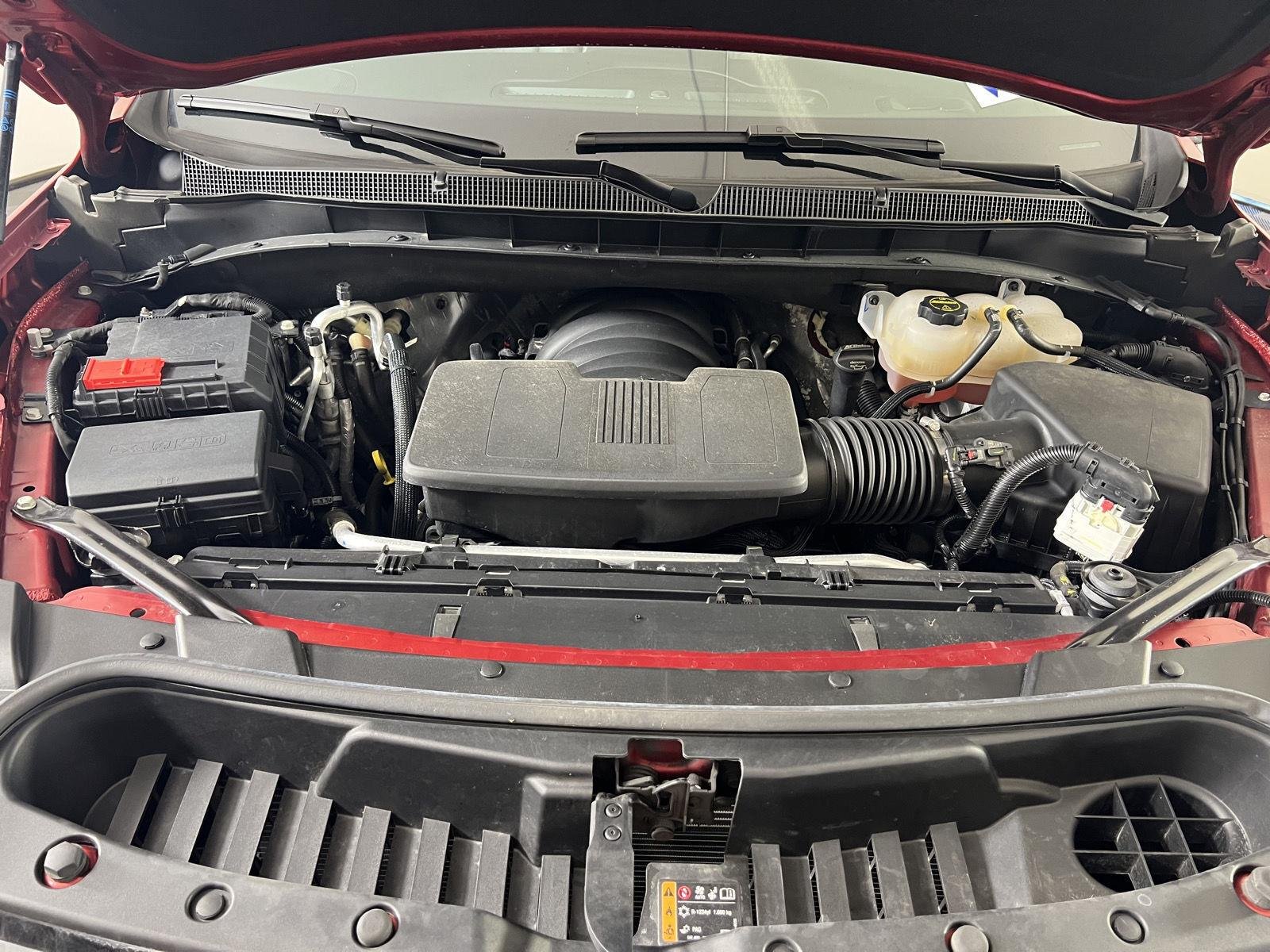 Used 2024 Radiant Red Tintcoat Chevrolet Z71 image 35