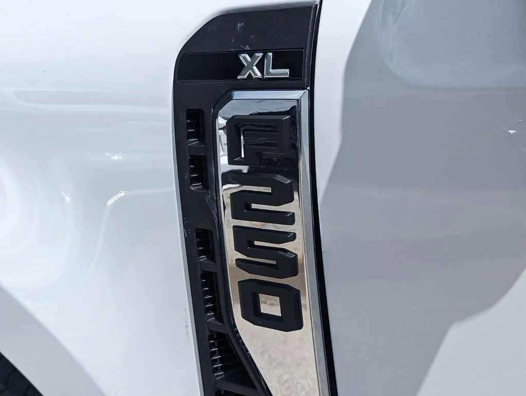 New 2026 Oxford White Ford F-250® XL image 12