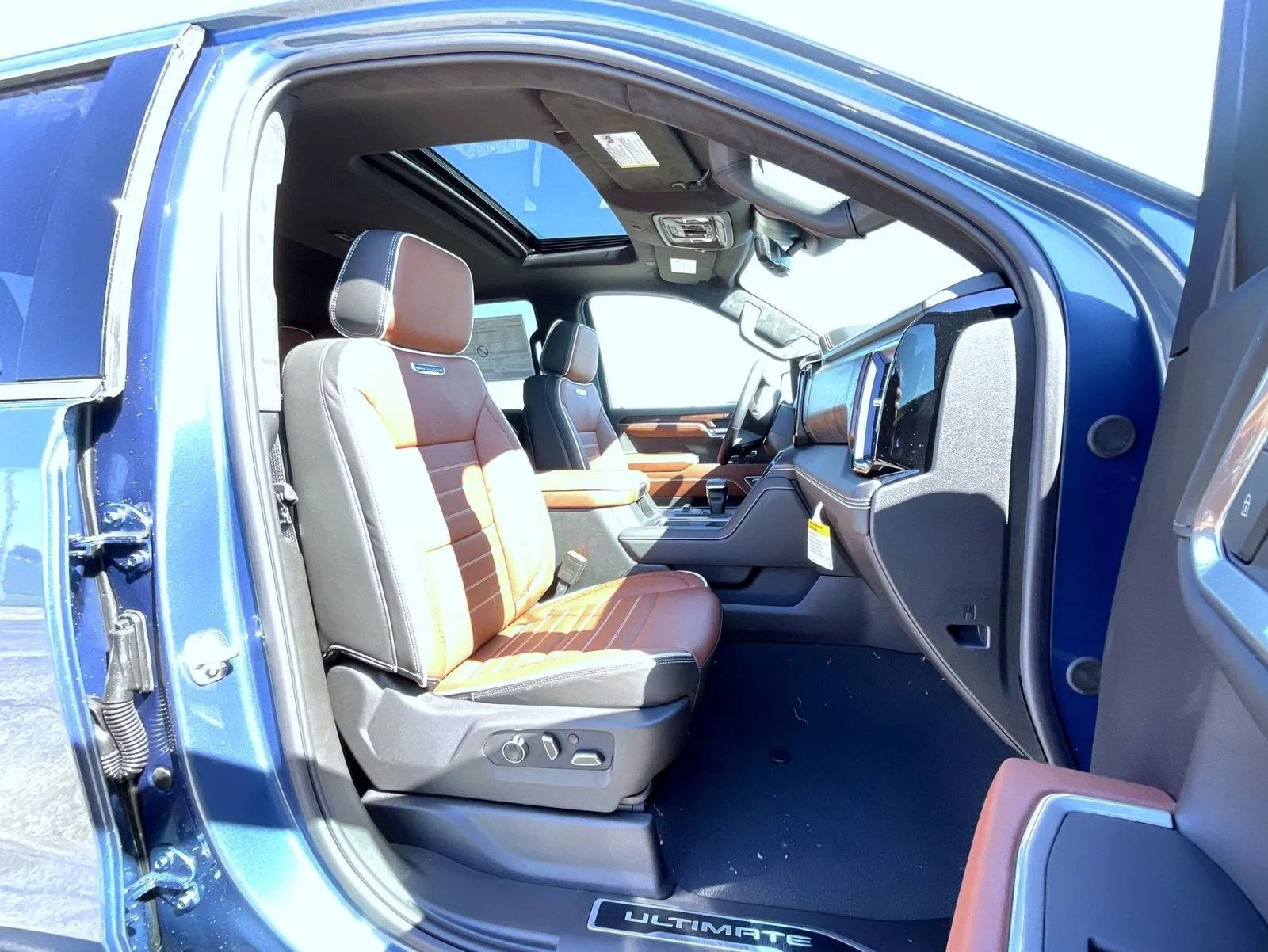 New 2026 DOWNPOUR METALLIC GMC Denali Ultimate image 17