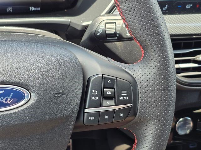 Used 2023 Silver Metallic Ford ST-Line image 25