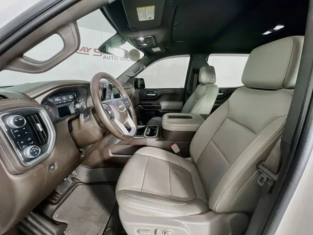 Used 2021 White GMC SLT image 10