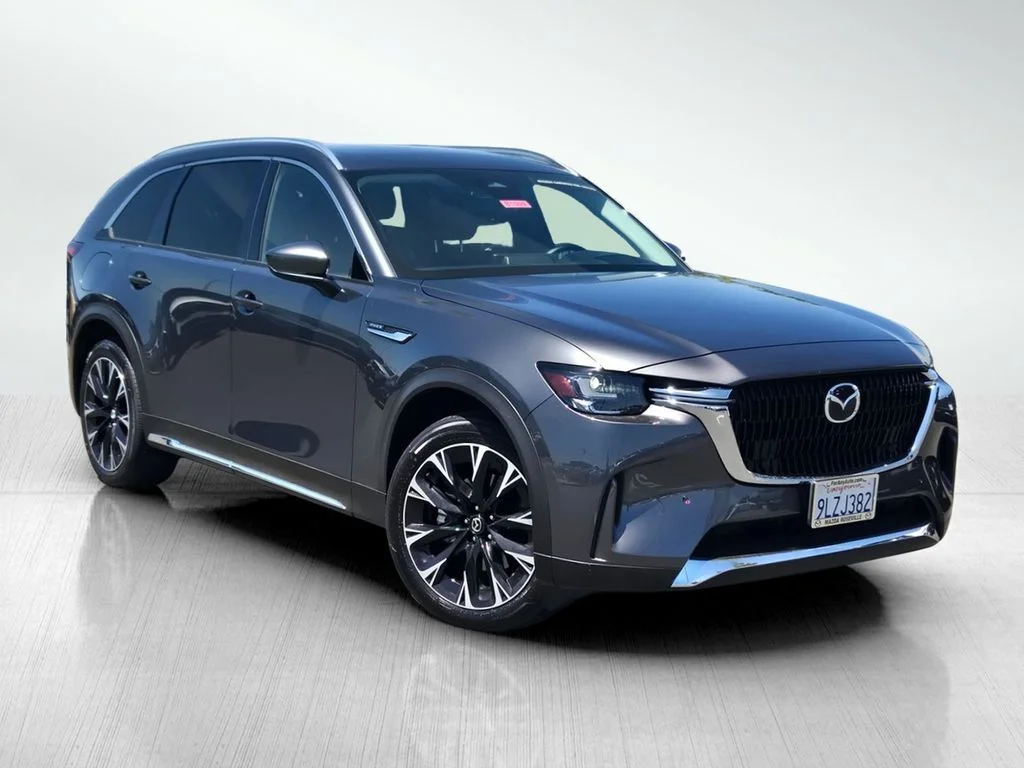 2024 Mazda CX-90 PHEV Premium Package's photo