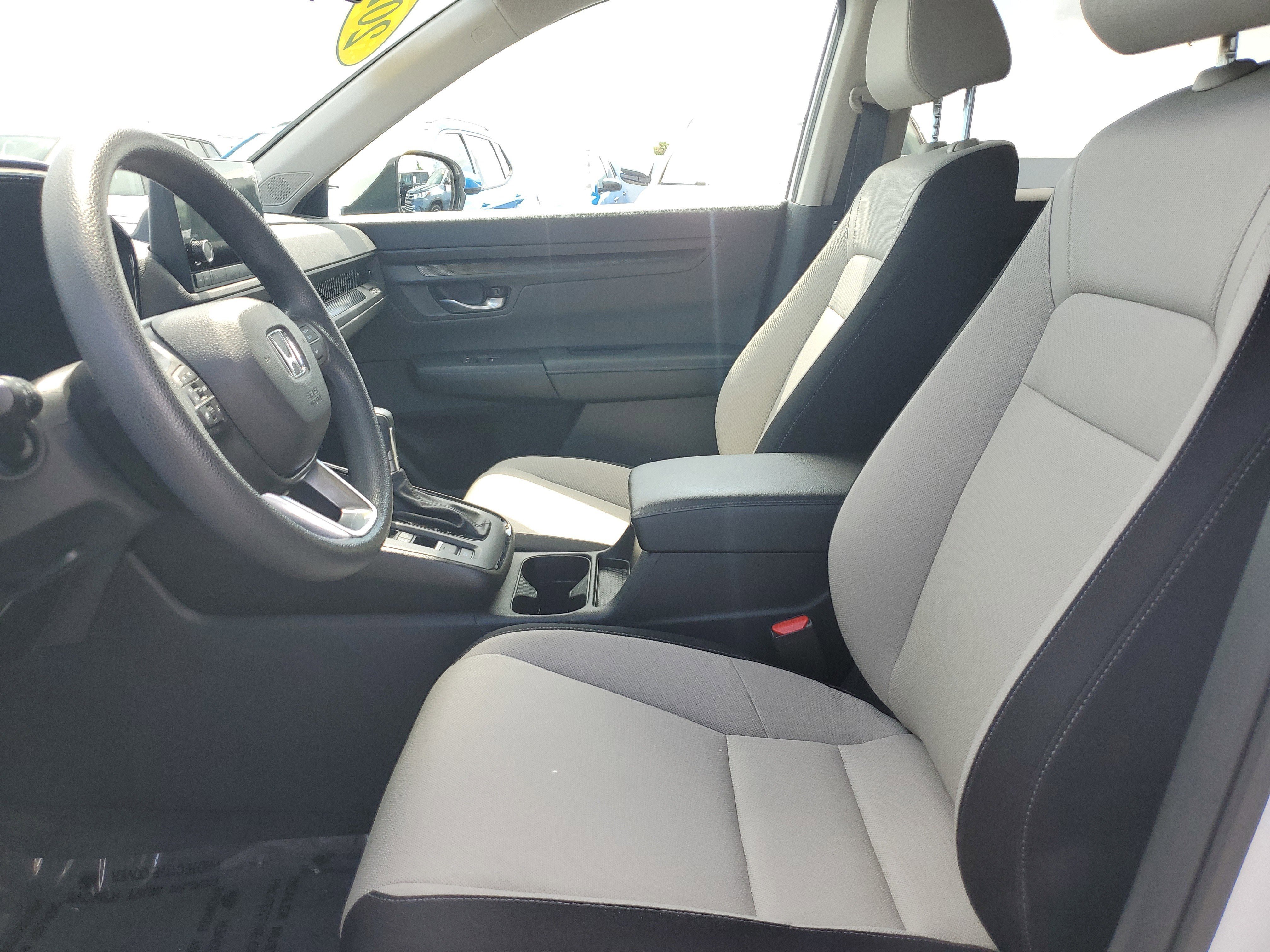Used 2024 White Honda EX image 18