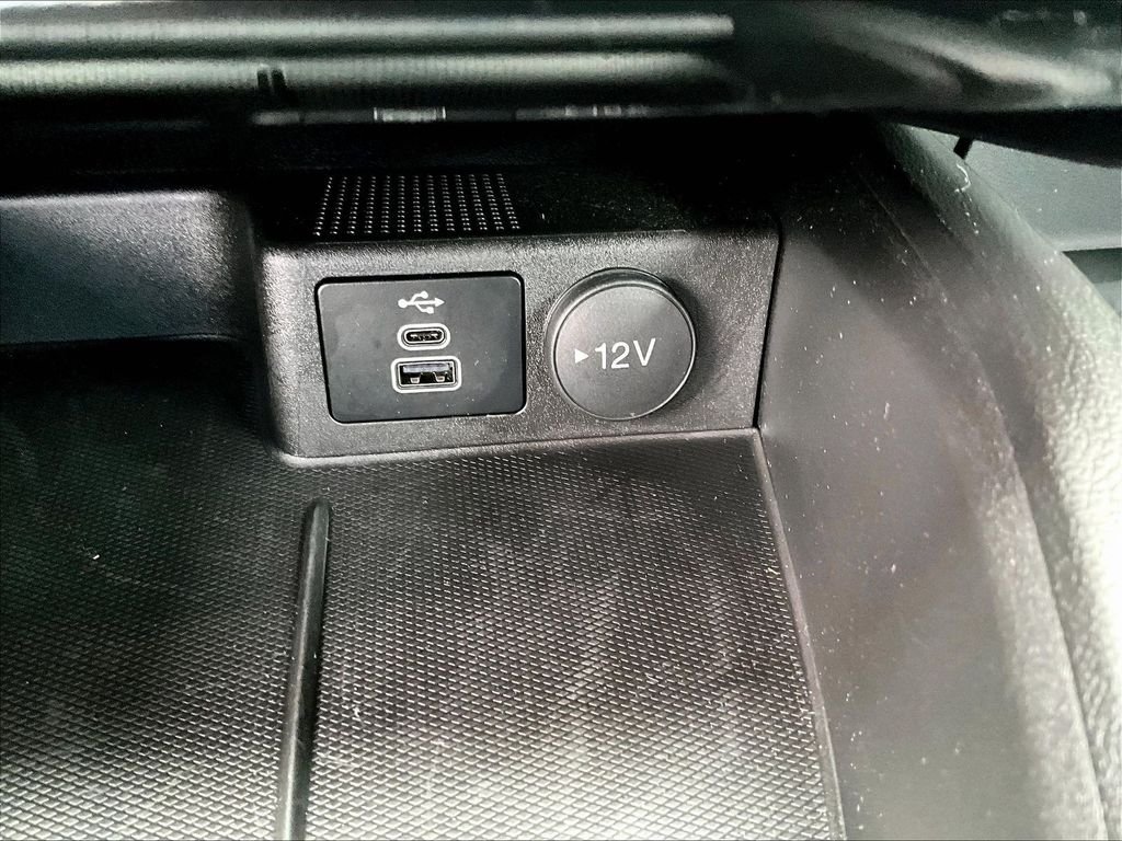 Used 2024 Black Metallic Ford ST-Line Select image 27