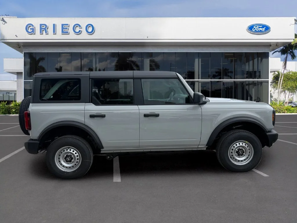New 2026 White Ford Base image 8