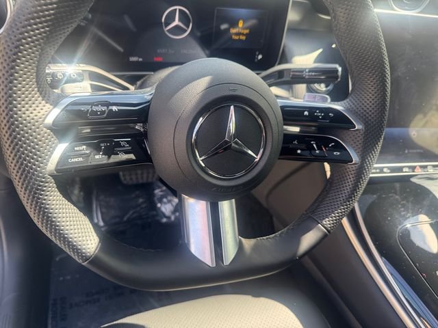 Certified Used 2024 Polar White Mercedes-Benz GLC 300 image 18