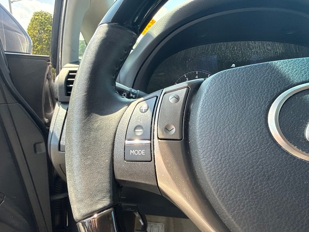 Used 2015 Gray Lexus 350 image 9