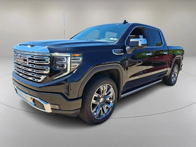 Used 2023 Black GMC Denali image 5