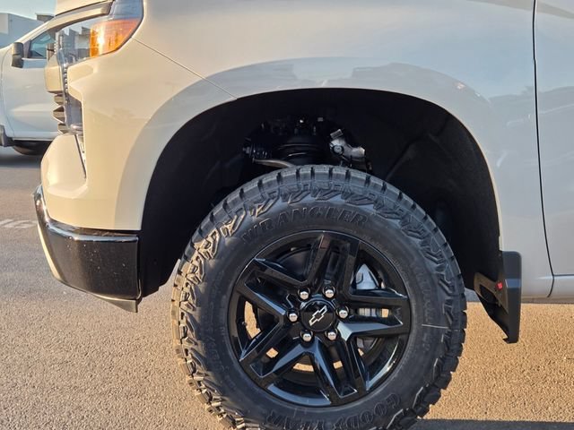 New 2026 White Sands Chevrolet Custom Trail Boss image 5