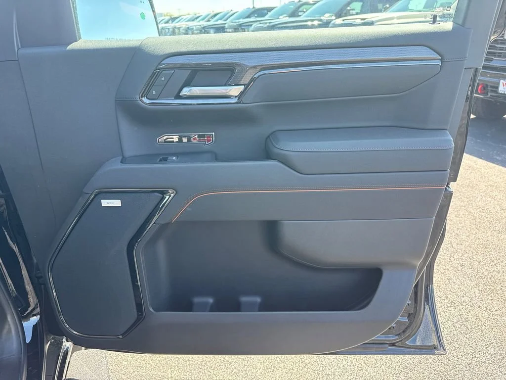 New 2026 Onyx Black GMC AT4 image 39