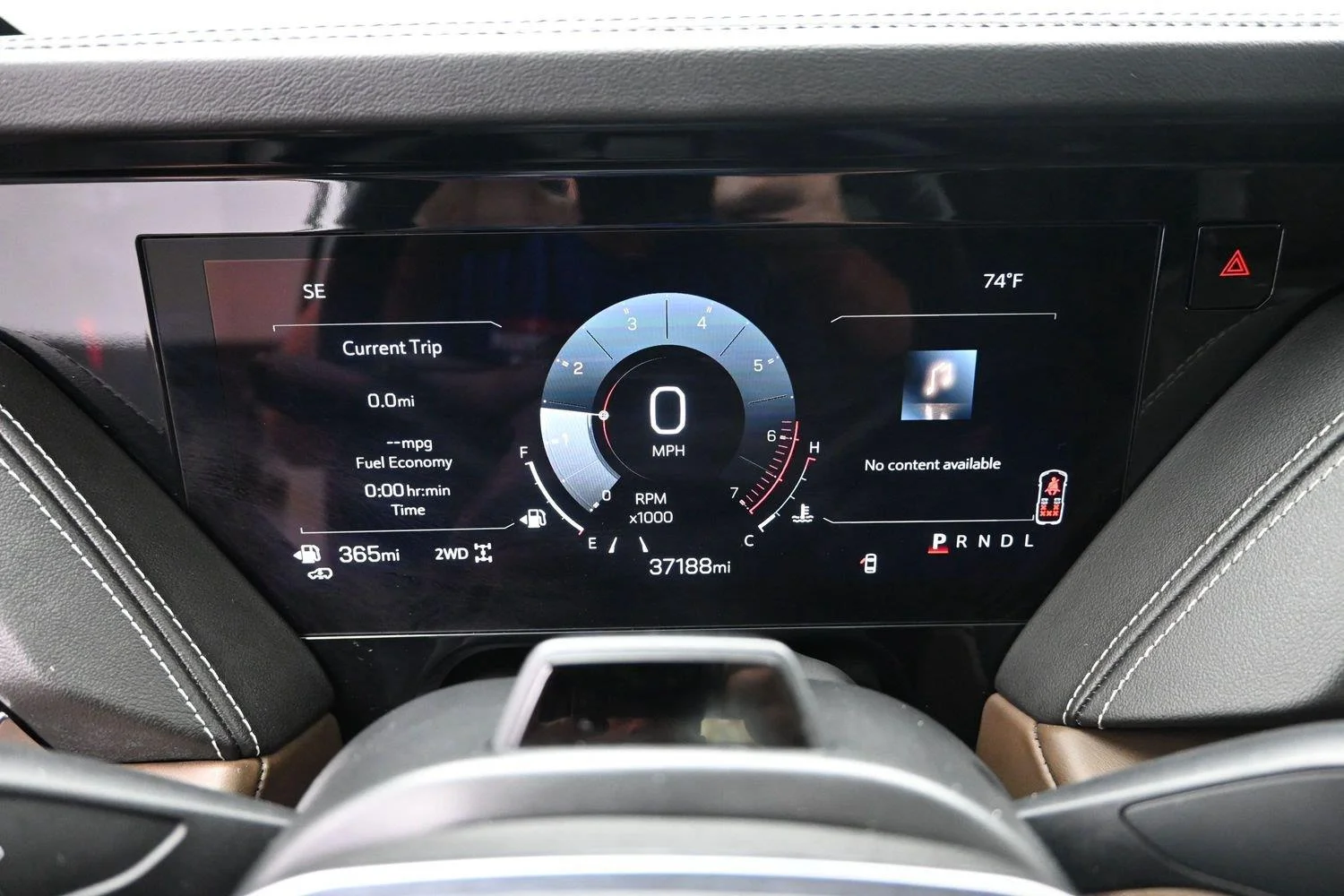 2025 GMC Yukon Denali Ultimate - Photo 34