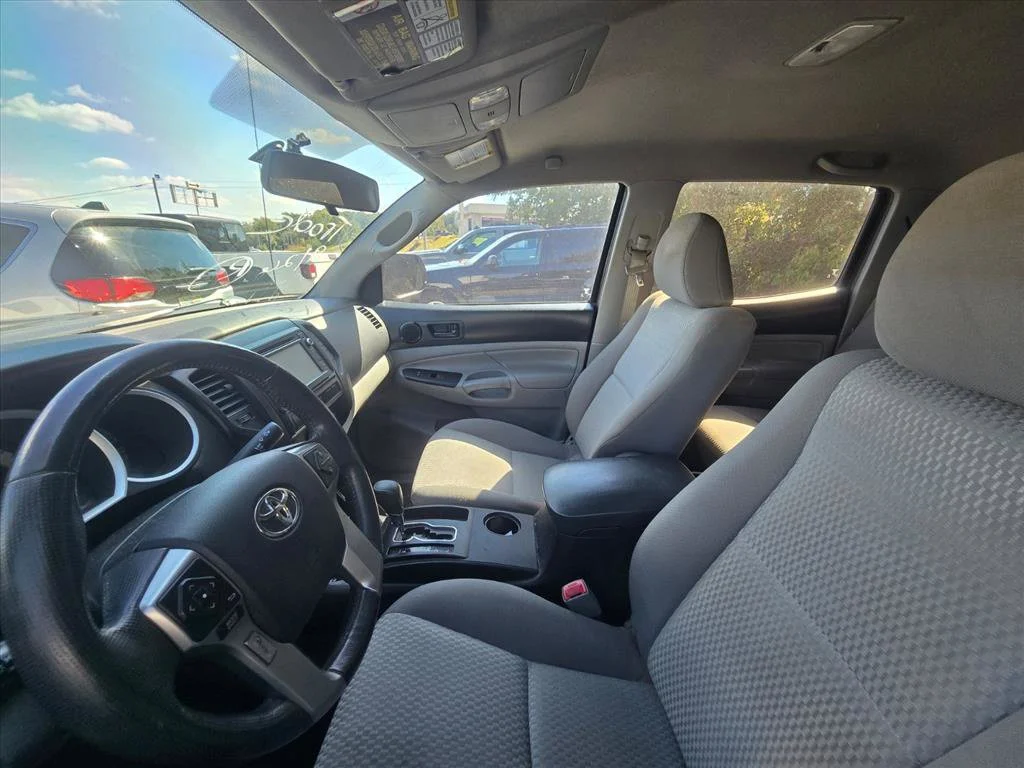 Used 2014 Gray Toyota PreRunner image 4
