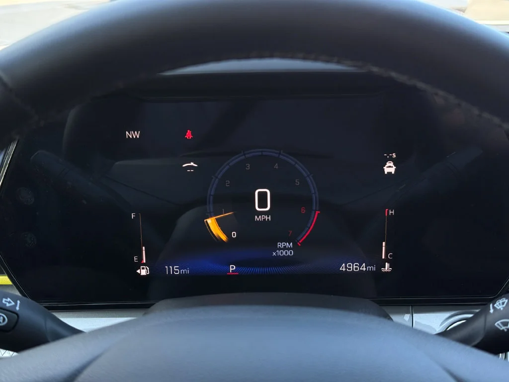 Used 2026 Summit White Chevrolet LT image 32