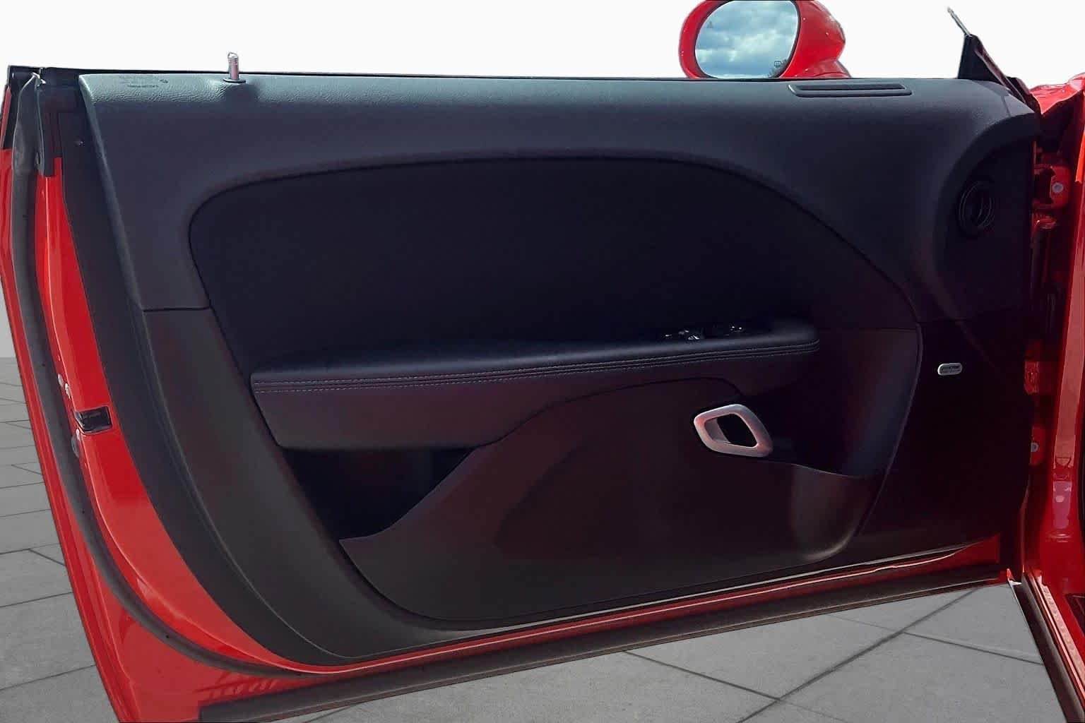 Used 2022 Go Mango Dodge R/T Scat Pack Widebody image 18