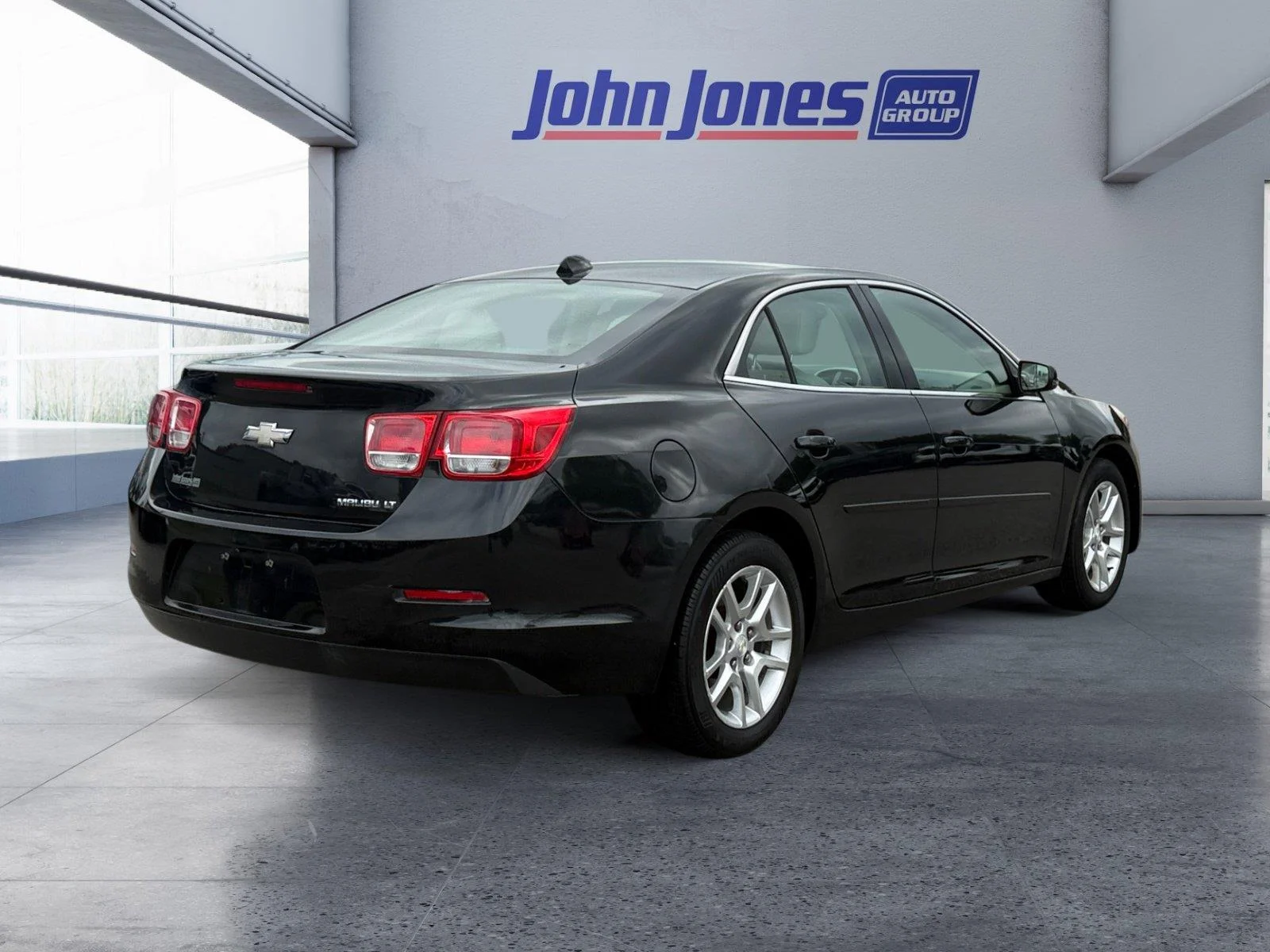 Used 2013 Black Granite Metallic Chevrolet LT image 6