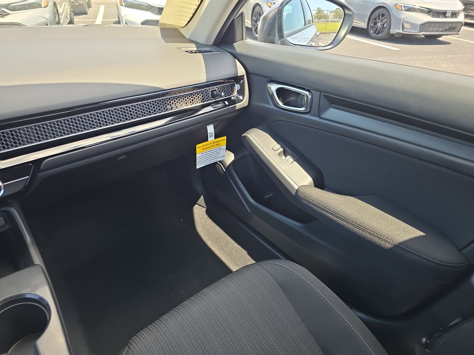 New 2026 Platinum White Pearl Honda LX image 14