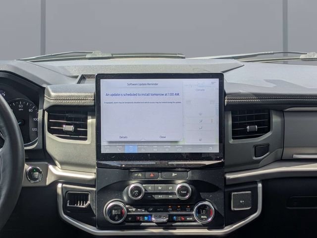 Used 2024 Gray Ford XLT image 19