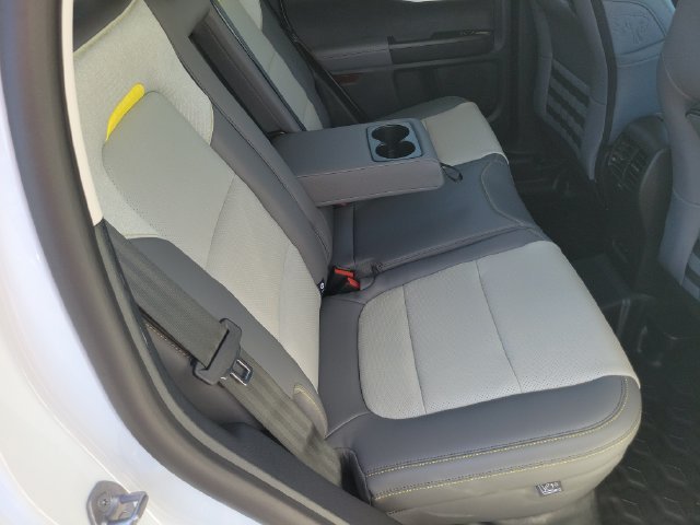 New 2026 Oxford White Ford Badlands® image 20