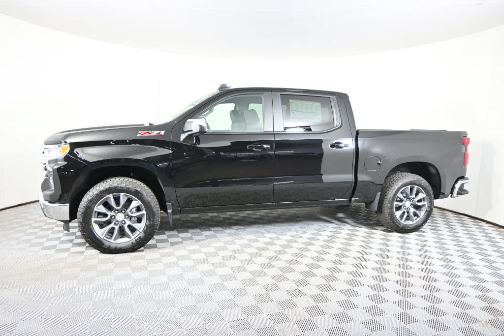 New 2026 Black Chevrolet LT image 2