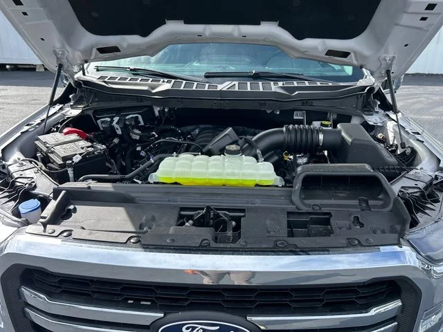 New 2026 Iconic Silver Metallic Ford Lariat® image 21