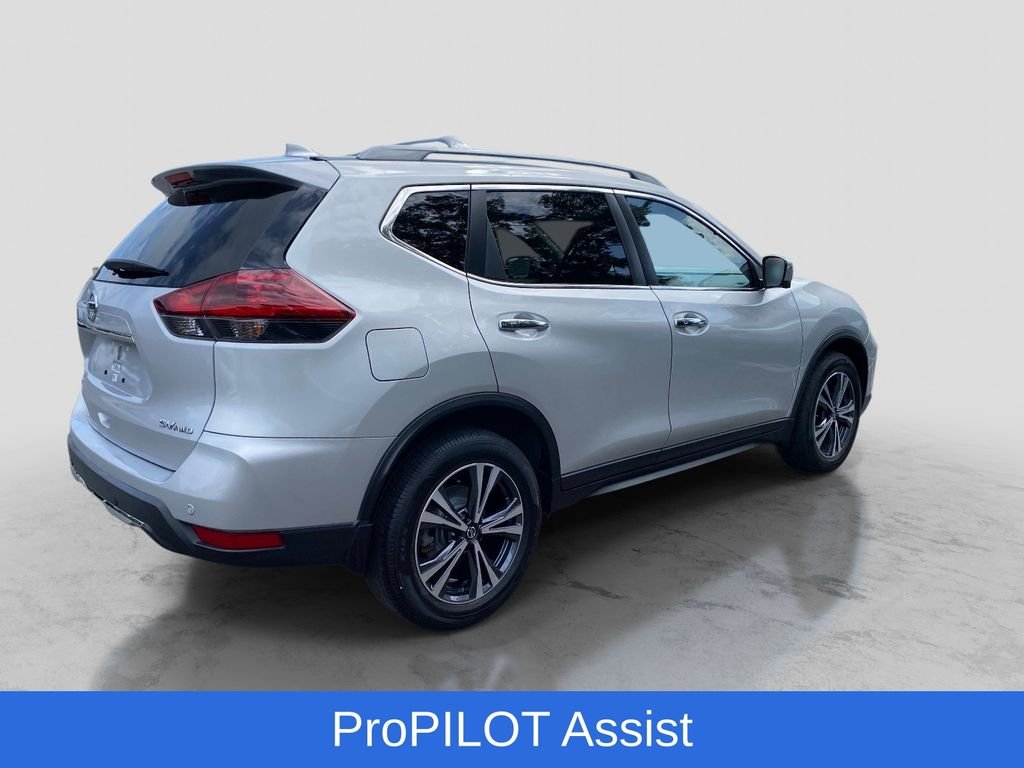 Used 2020 Silver Nissan SV image 9