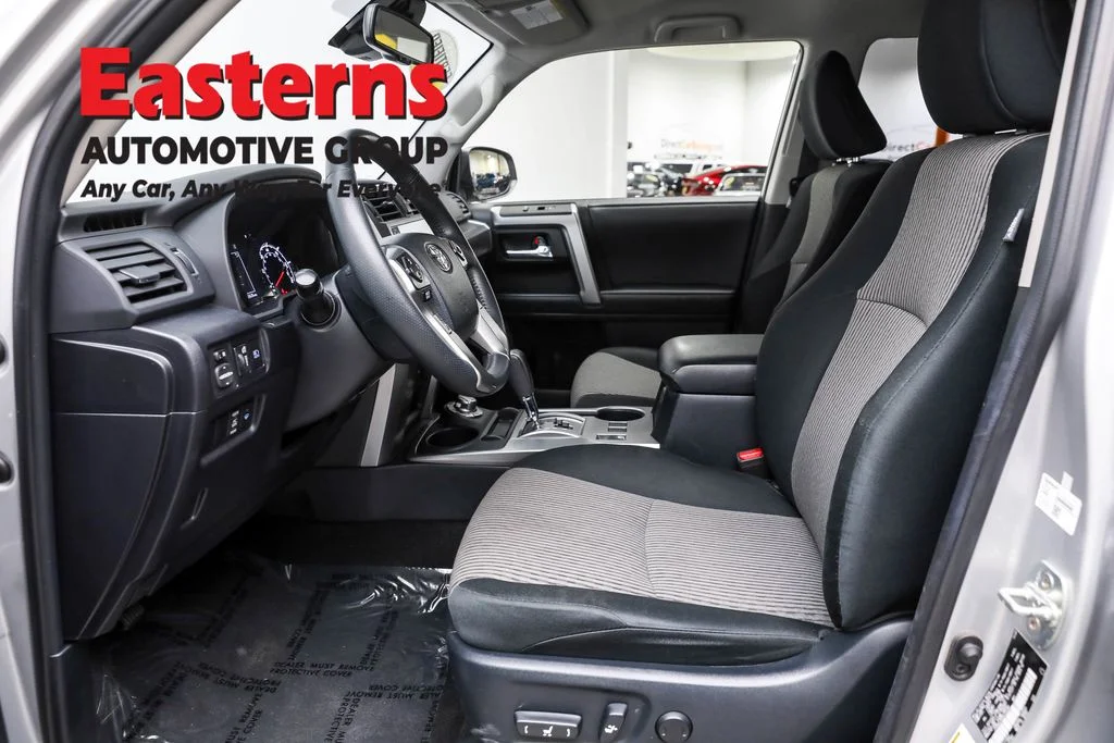 Used 2024 Silver Toyota SR5 image 14