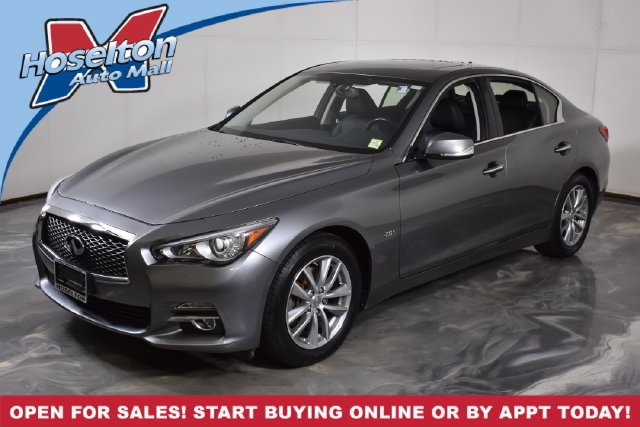 2017 INFINITI Q50