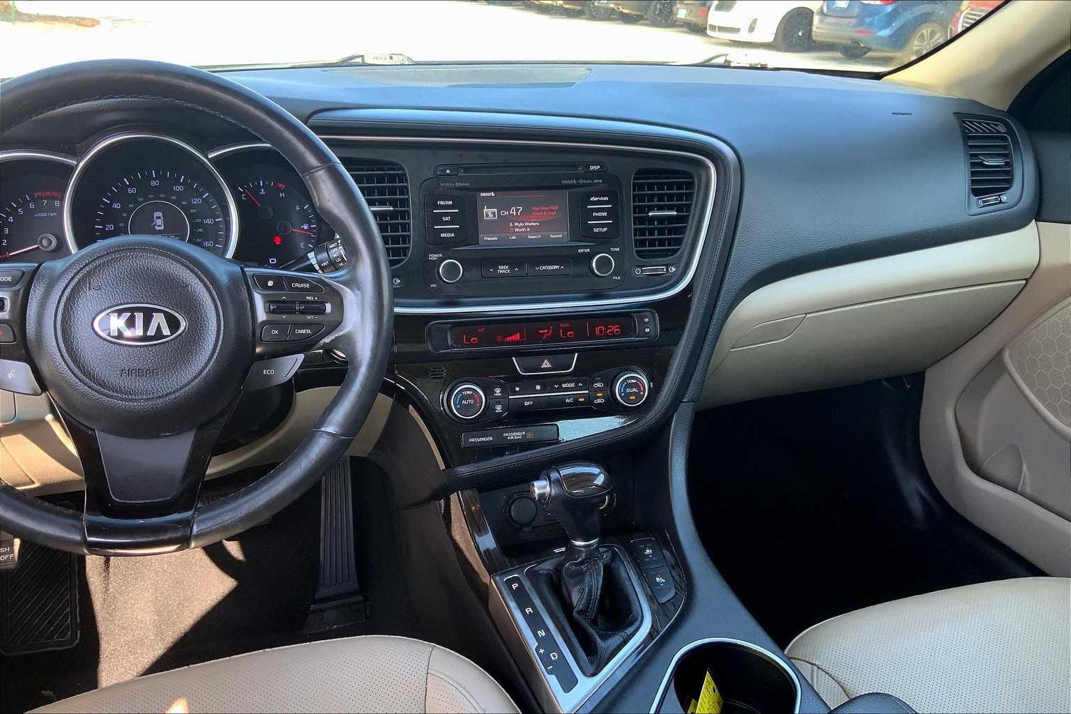 Used 2015 Ebony Black Kia EX image 7