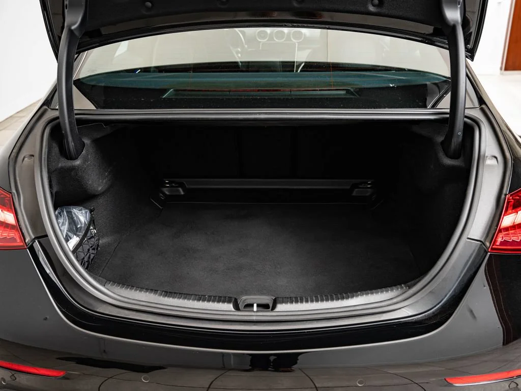 Used 2022 Black Mercedes-Benz C 300 image 21