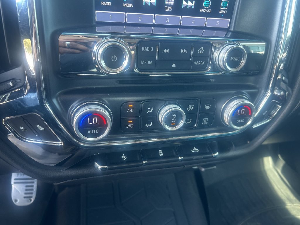 Used 2018 Black GMC SLT image 16
