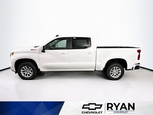 New 2026 Summit White Chevrolet RST image 4