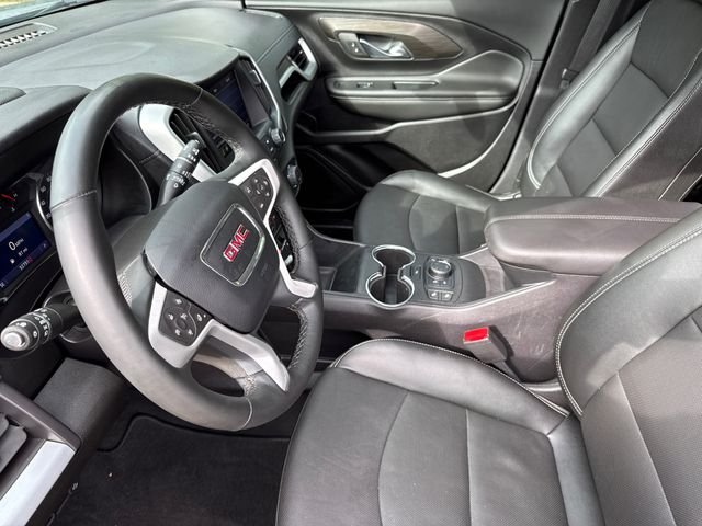 Used 2024 Silver GMC SLT image 19