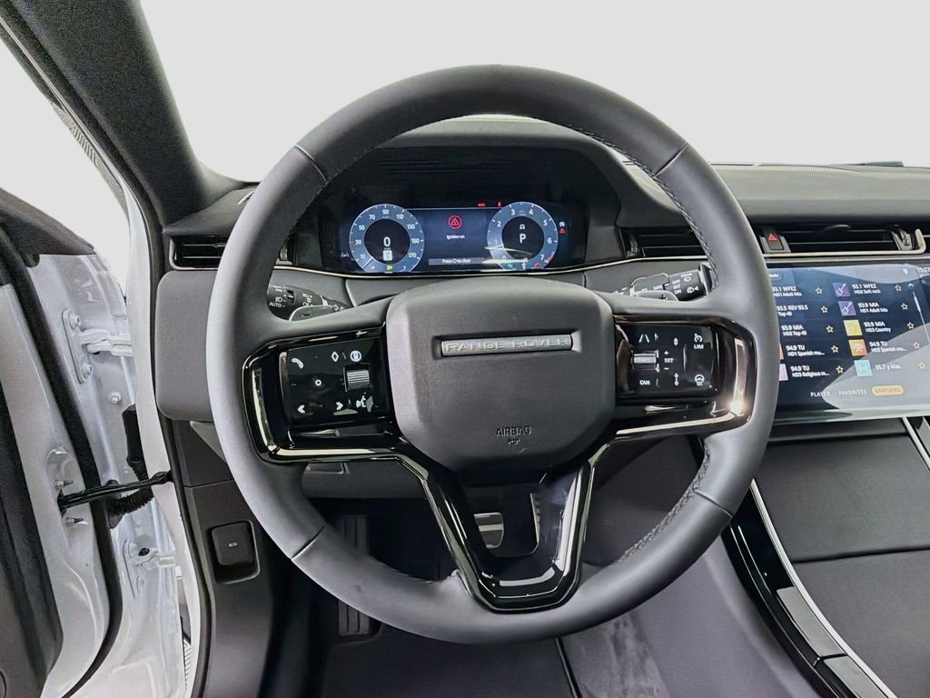 New 2026 Fuji White Land Rover Hoxton Edition image 11