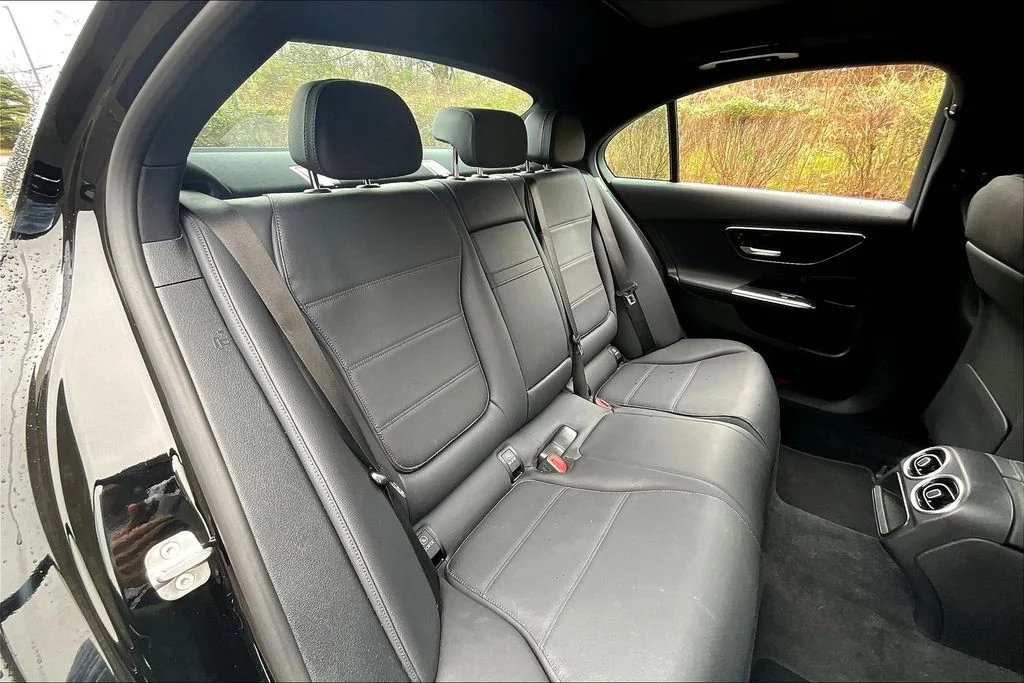 2025 Mercedes-Benz C-Class Sedan C 300 - Photo 29