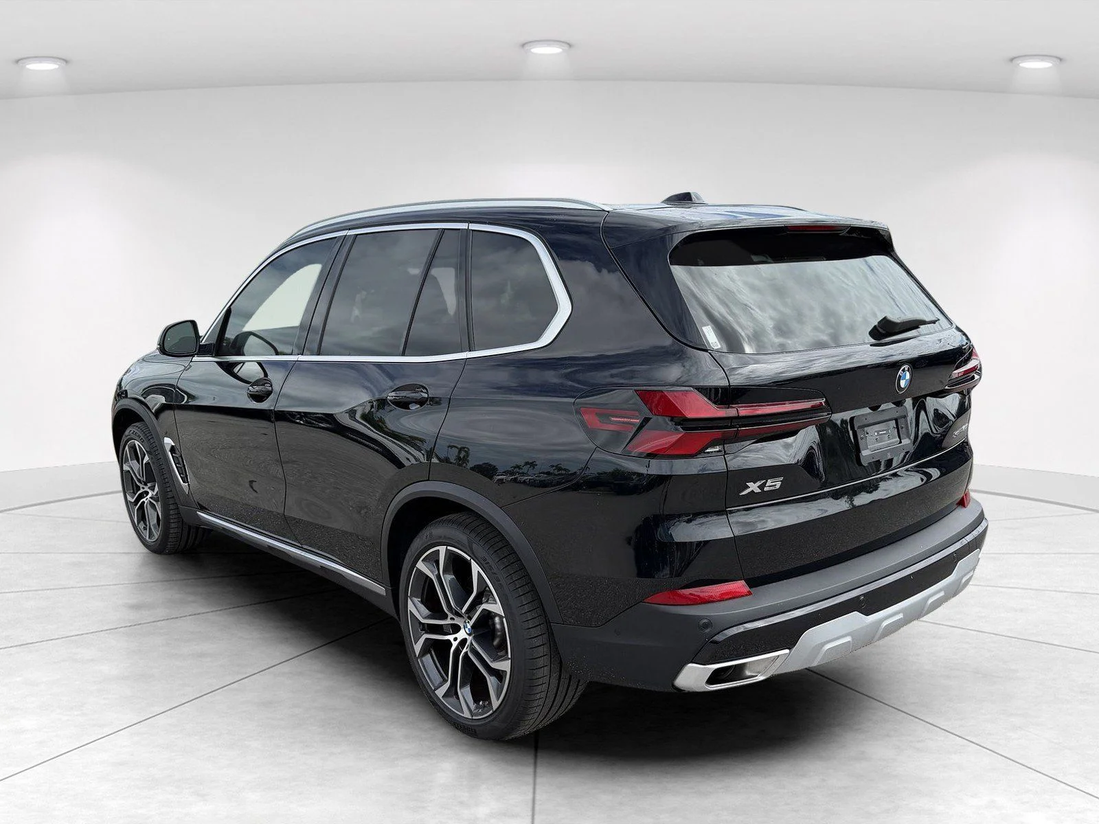 New 2026 Black Sapphire Metallic BMW sDrive40i image 6