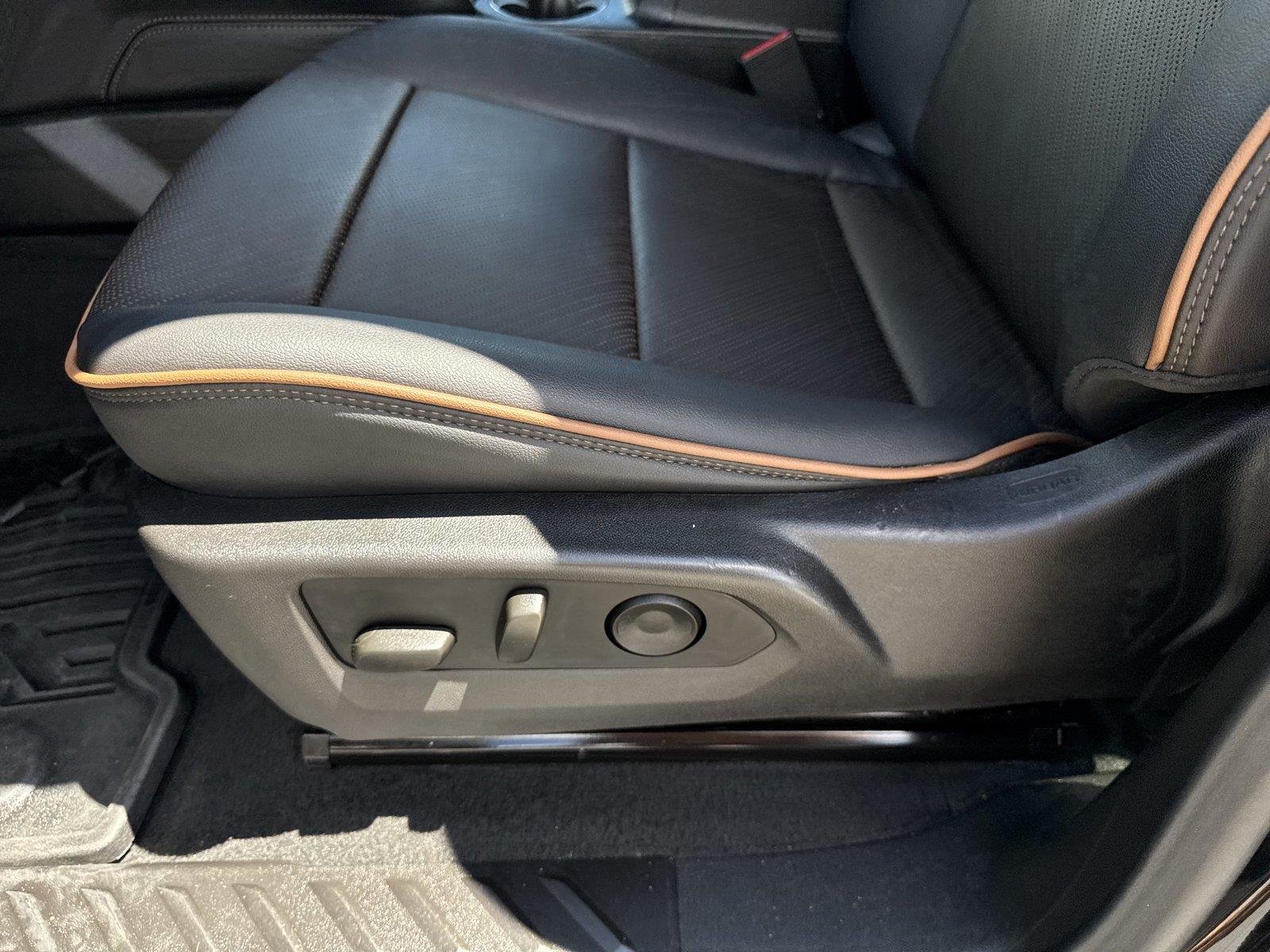 Used 2026 Onyx Black GMC AT4 image 12