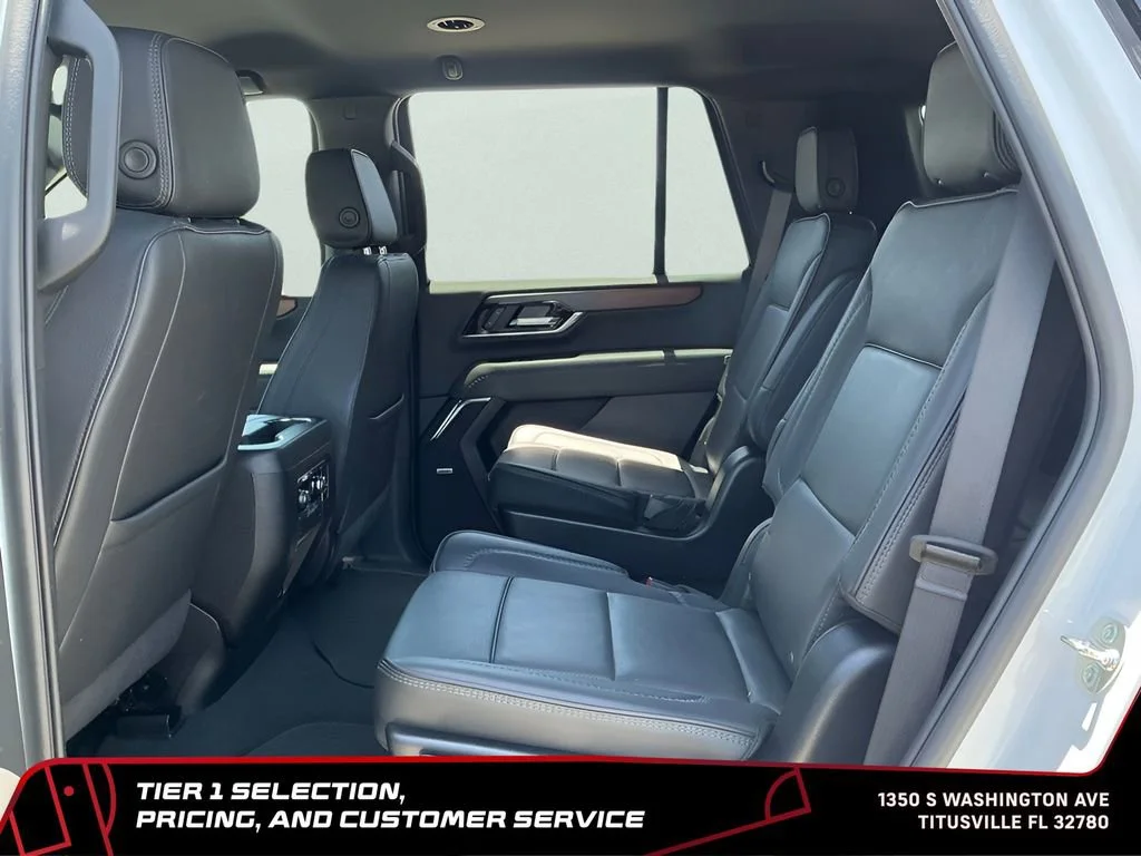 Used 2025 Summit White GMC Denali image 26